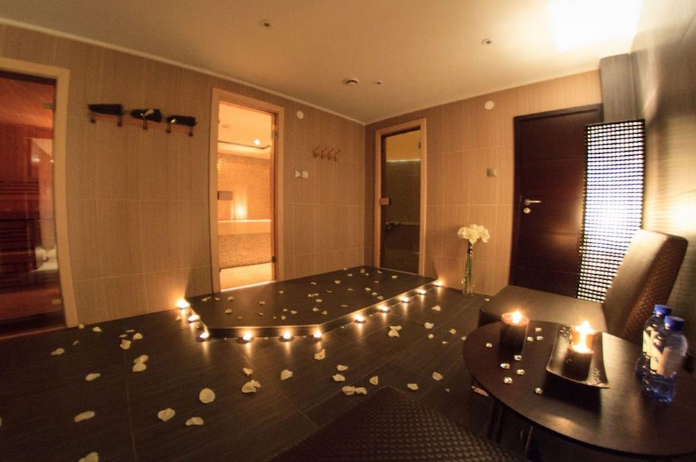 Donatello Boutique Hotel Αλμάτι Εξωτερικό φωτογραφία